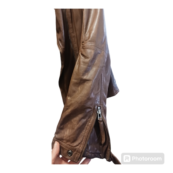 Genuine Leather Jackets - Picture 3 of 4